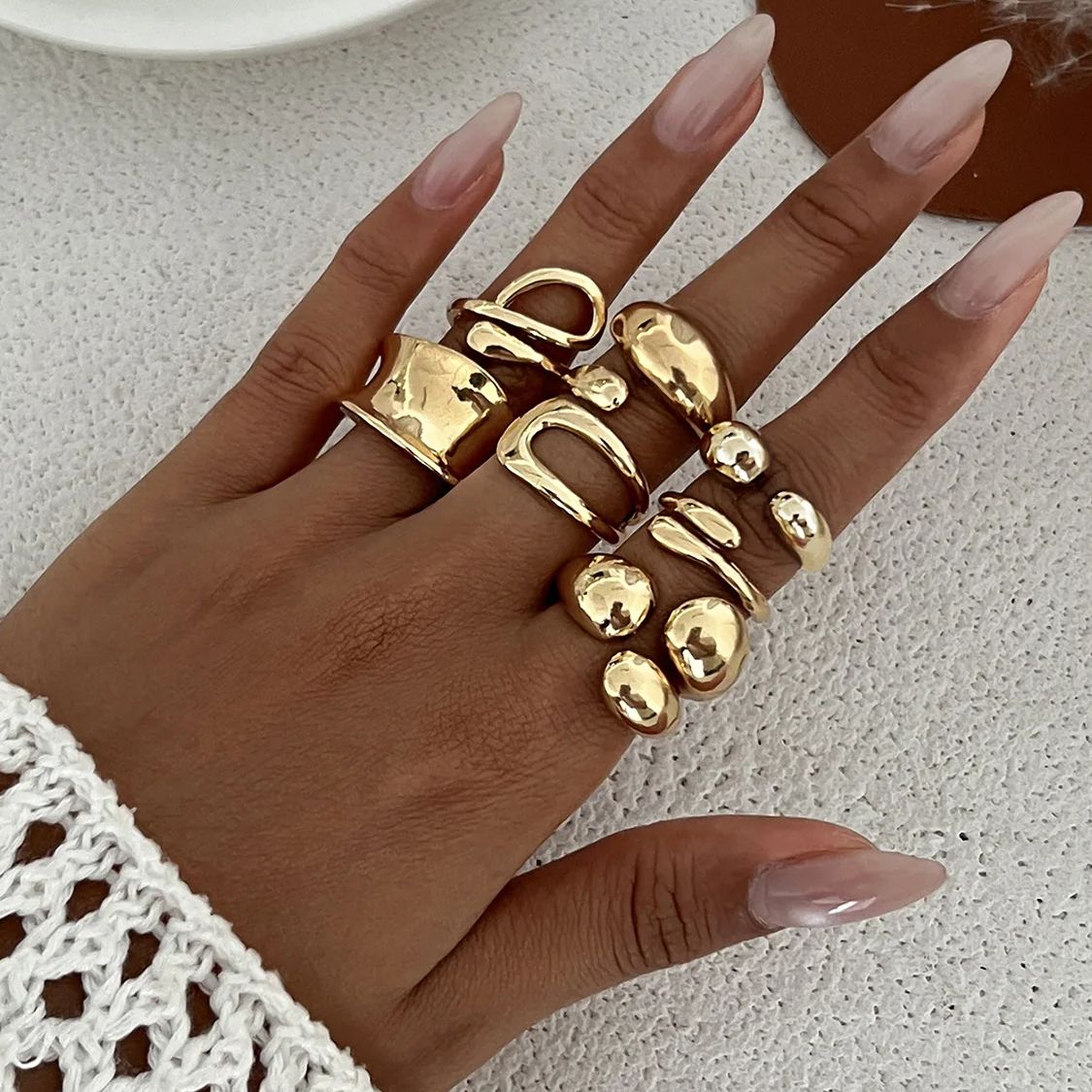 Vintage Punk Knuckle Rings Set - DIEZI Un set di anelli a
