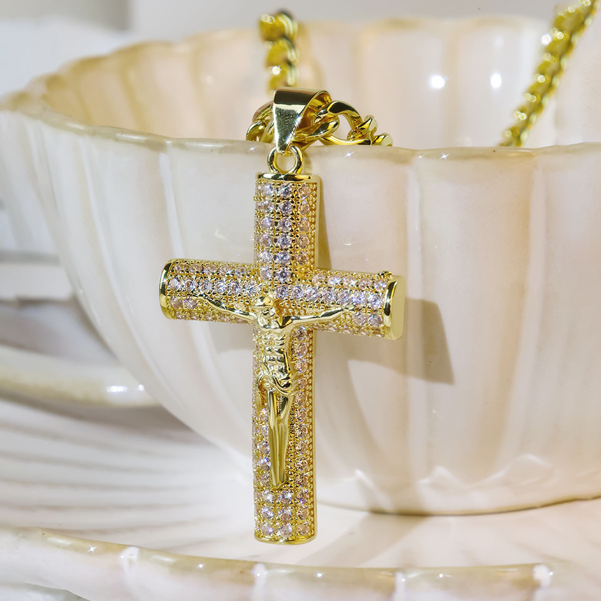Collana con Croce Placcata Oro - Cross Pendant Necklace Gold recensione e prezzo