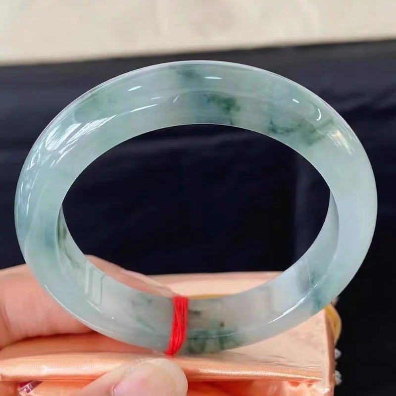 Bracciale da donna in giadeite - Bracelets recensione e prezzo