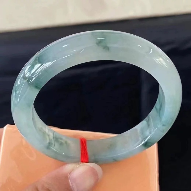 Bracciale da donna in giadeite - Bracelets recensione e prezzo