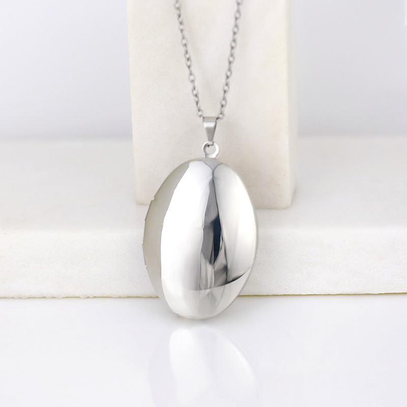 Collana Vintage in Acciaio Ino - Heart Locket Necklace Photo recensione e prezzo