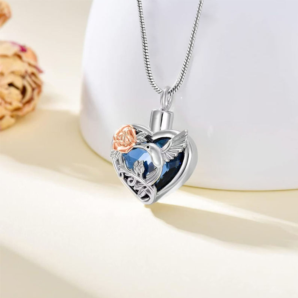 Collana con medaglione con urn - Heart Locket Necklace Photo recensione e prezzo