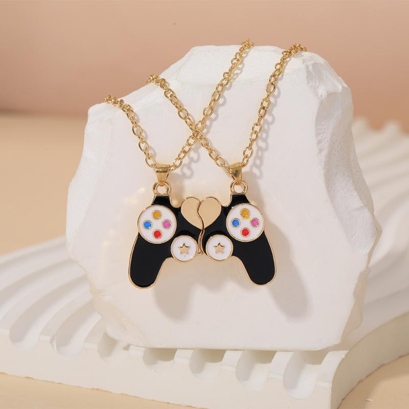 Collane Magnetiche per Coppie  - Magnetic Couple Matching Necklaces recensione e prezzo