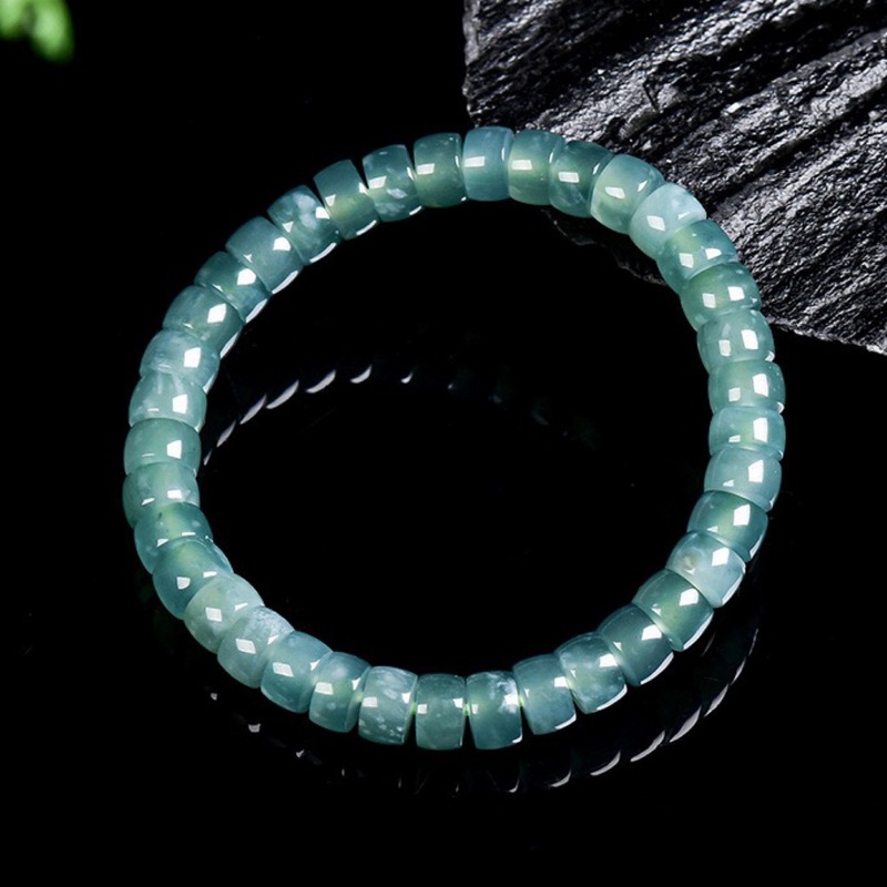 Bracciale in giadeite naturale - Bracelets recensione e prezzo