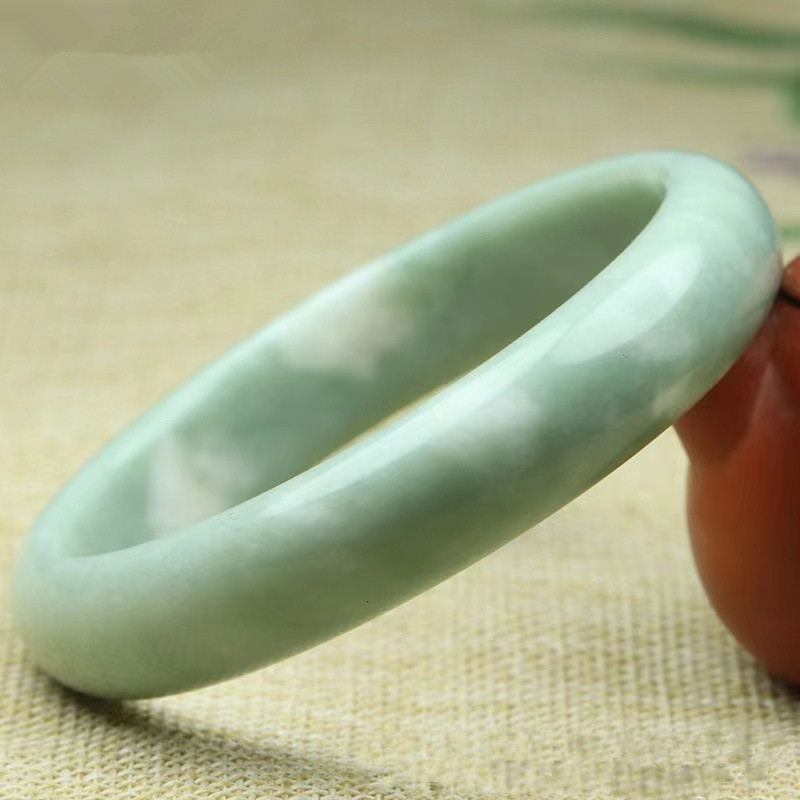 giadeite per donne, bracciale  - Bracelets recensione e prezzo