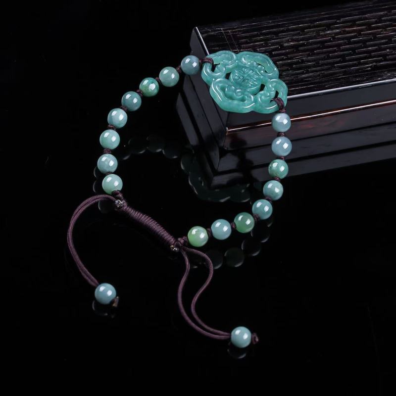 Bracciale in giadeite naturale - Bracelets recensione e prezzo