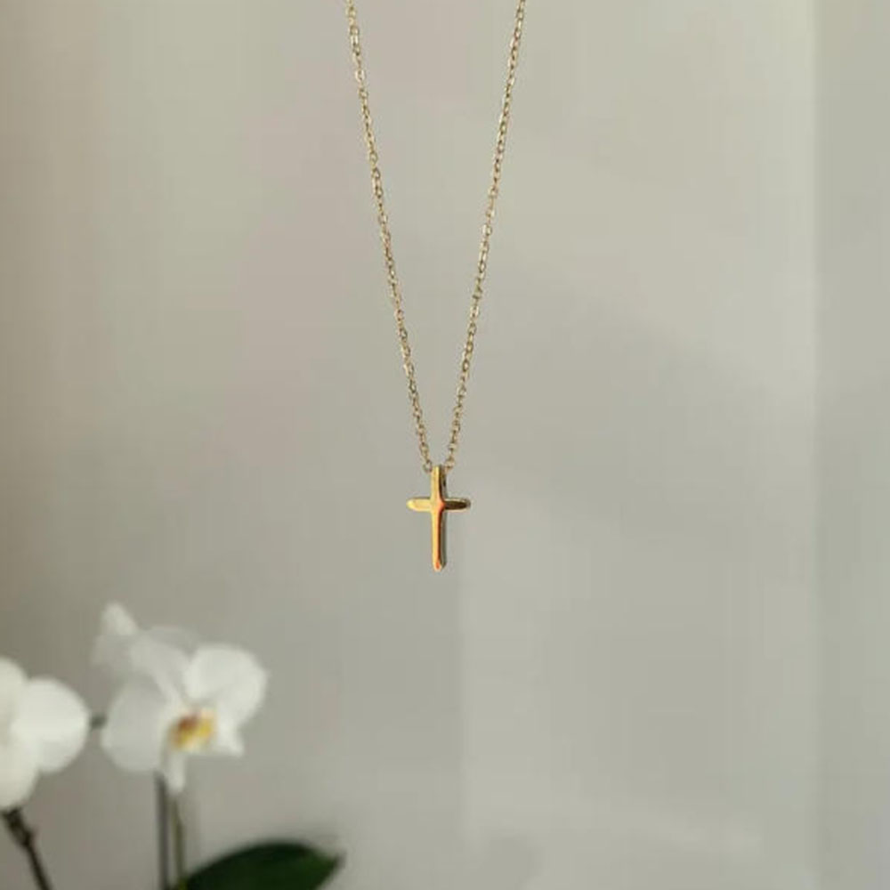 Squisita collana con croce in  - Cross Pendant Necklace Gold recensione e prezzo