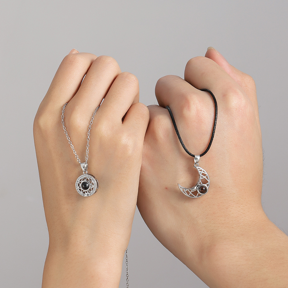 Collana magnetica abbinata per - Magnetic Couple Matching Necklaces recensione e prezzo