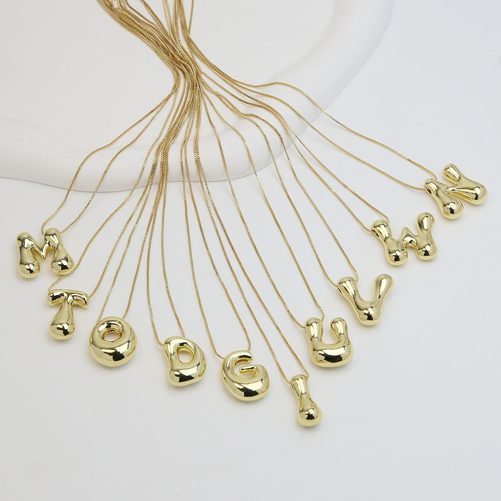 Collana Creativa con Ciondolo  - Initial Letter Necklace 18K Gold recensione e prezzo