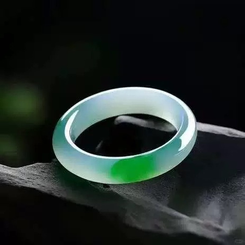 Bracciale in giadeite del Myan - Bracelets recensione e prezzo