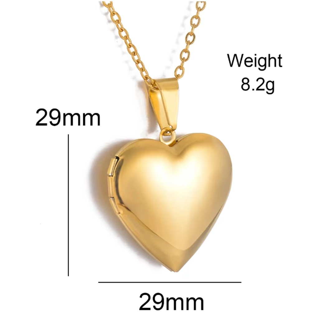 Collana personalizzata con med - Heart Locket Necklace Photo recensione e prezzo