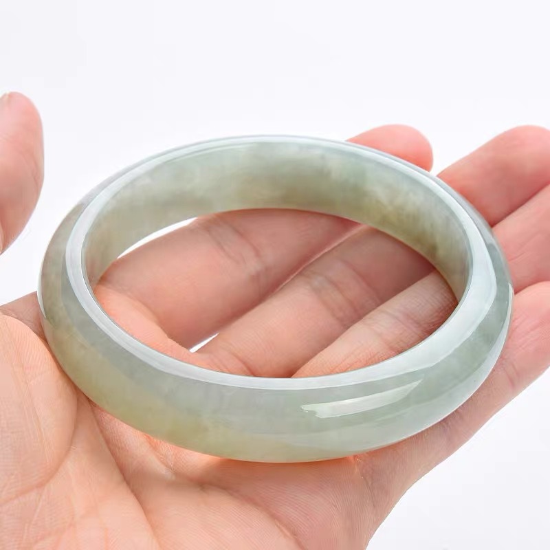 Bracciale da donna in giadeite - Bracelets recensione e prezzo
