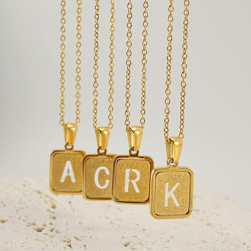 3 pz/borsa Catene di Alta Qual - Initial Letter Necklace 18K Gold recensione e prezzo