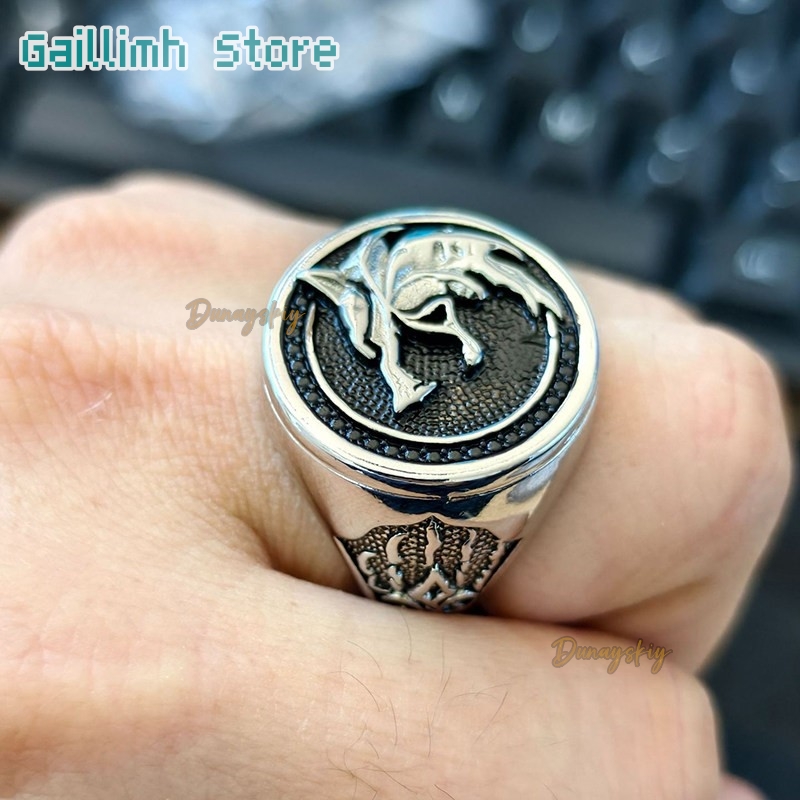 Collana con Denti di Lupo Valk - Anime Pendant Necklace recensione e prezzo