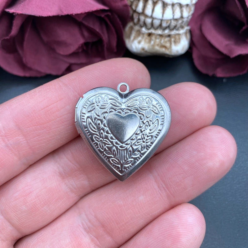 2 pezzi di scatola a forma di  - Heart Locket Necklace Photo recensione e prezzo
